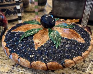 Majolica Pie Pate with Lid.