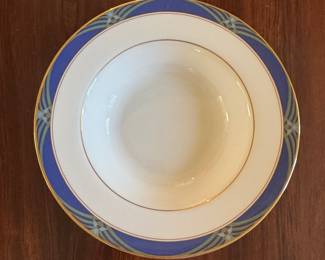 Royal Doulton "Regalia" Bone China. Set Includes - 12 Dinner, 12 Salad, 12 Bread & Butter, 12 Cream Soup Bowls, 5 Tea Cups & Saucer, 5 Coffee Cups & Saucers, 8 Fruit / Cereal Bowls, & 3 Serving Pieces. Photo 4 of 5.