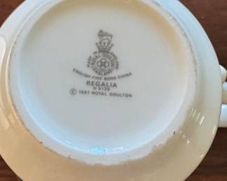 Royal Doulton "Regalia" Bone China. Set Includes - 12 Dinner, 12 Salad, 12 Bread & Butter, 12 Cream Soup Bowls, 5 Tea Cups & Saucer, 5 Coffee Cups & Saucers, 8 Fruit / Cereal Bowls, & 3 Serving Pieces. Photo 5 of 5.