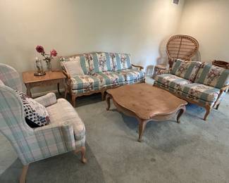 French Floral Couch and Loveseat