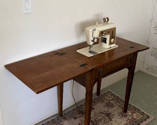 Sewing Machine Table