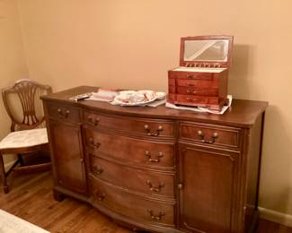 Duncan Phyfe mahagony  buffet