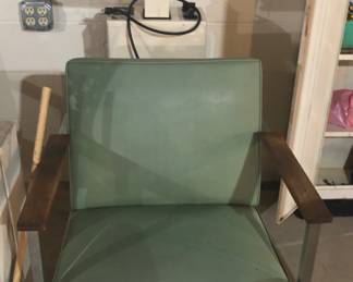 Beauty salon equipment