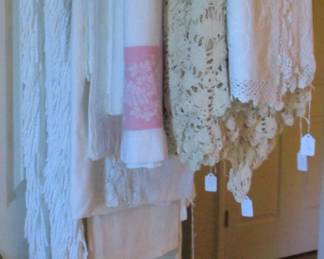 Vintage Table Linens