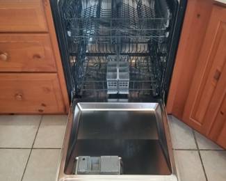 BOSCH dishwasher with stainless steel interior