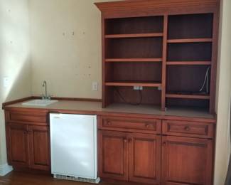 Handsome wood wet bar cabinetry