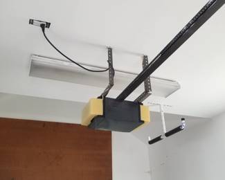 Garage door opener