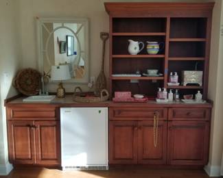 Wet bar