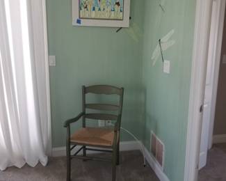Accent chair