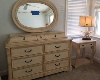 Elegant Hollywood Regency king bedroom suite: dresser & mirror
