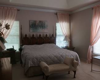 picture  of  master  bedroom