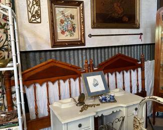 botanicals, vanity or desk