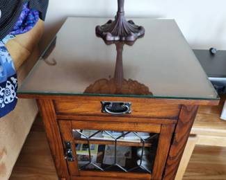 Mission/Arts/Crafts Side Cabinet. 