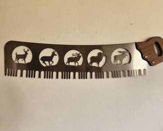 Decorator Saw with Animal Cutouts! 