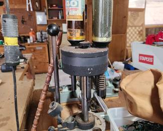 Autoloader Reloading Press. 