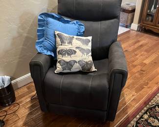 Recliner 
