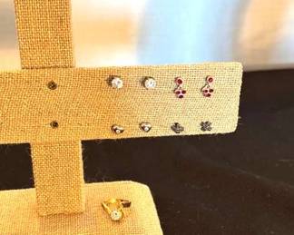 9pr Post Earrings 14kt Mini Hearts, Pearls, Ring