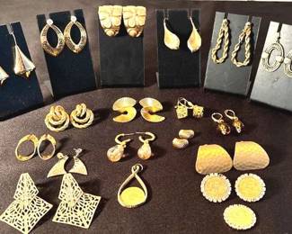 Vintage Gold Tone Earring Sets French 5 Cent