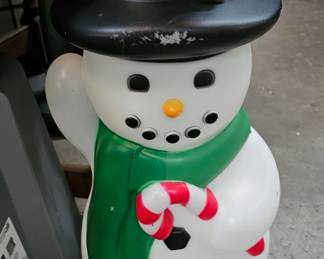 VINTAGE BLOW MOLD SNOWMAN