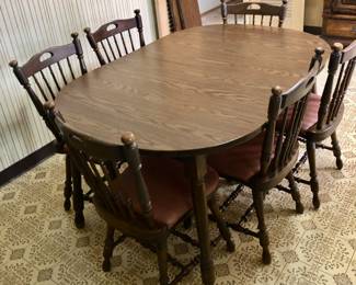 Dining Room Table & 6 Chairs $165 - Great Shape $165 The Table measures 80 1/2 inches long (with 2 removable 11 inch Leaves) by 41 inches wide & 29 inches tall