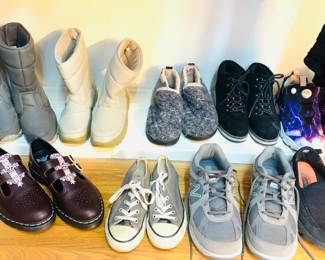 Women’s Shoes