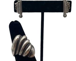 Vtg Sterling Silver Ribbed Ring and Steamboat Clip-on Earrings