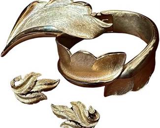Vintage Trifari Gold Toned Leaf Hinged Cuff Bracelet, Brooch & Clip-On Earrings