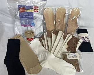 Bundle of Feet Covers!! Some Vtg and Some Not