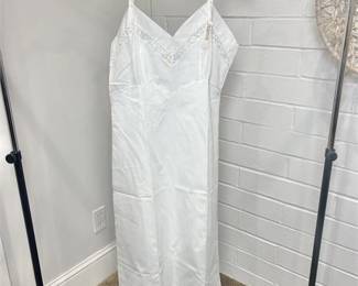 NWT Vtg Glori Form Eyelet Trim Full-Length Slip