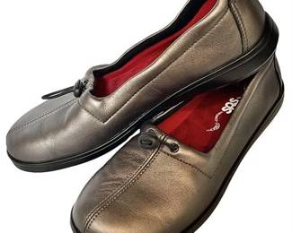 SAS Santolina Leather Women’s Comfort Slip-On Shoes Size 10