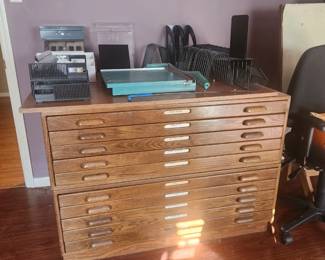 Printer drawer- 2 pieces. Great condition!