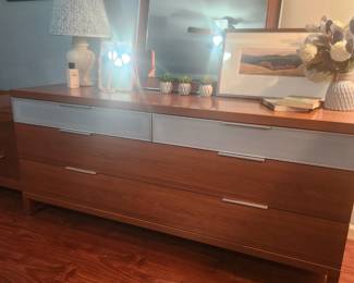 Scandanavian Style bedroom set, side table dresser/mirror & king platform bed. All in great condition! Minor wear
