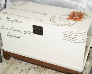 Super cool wood trunk