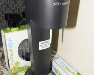 Soda Stream with some accessories