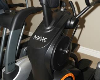 Octane Fitness Max Trainer