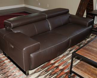 Living Spaces leather sofa recliner-in great condition