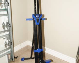 Vertical climber