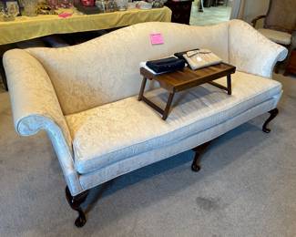 Hickory Furn Co Camel back sofa, like new!