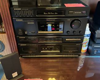 Pioneer Stereo system 