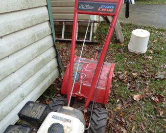 Troy Bilt Tiller Pro Line 5.5 HP