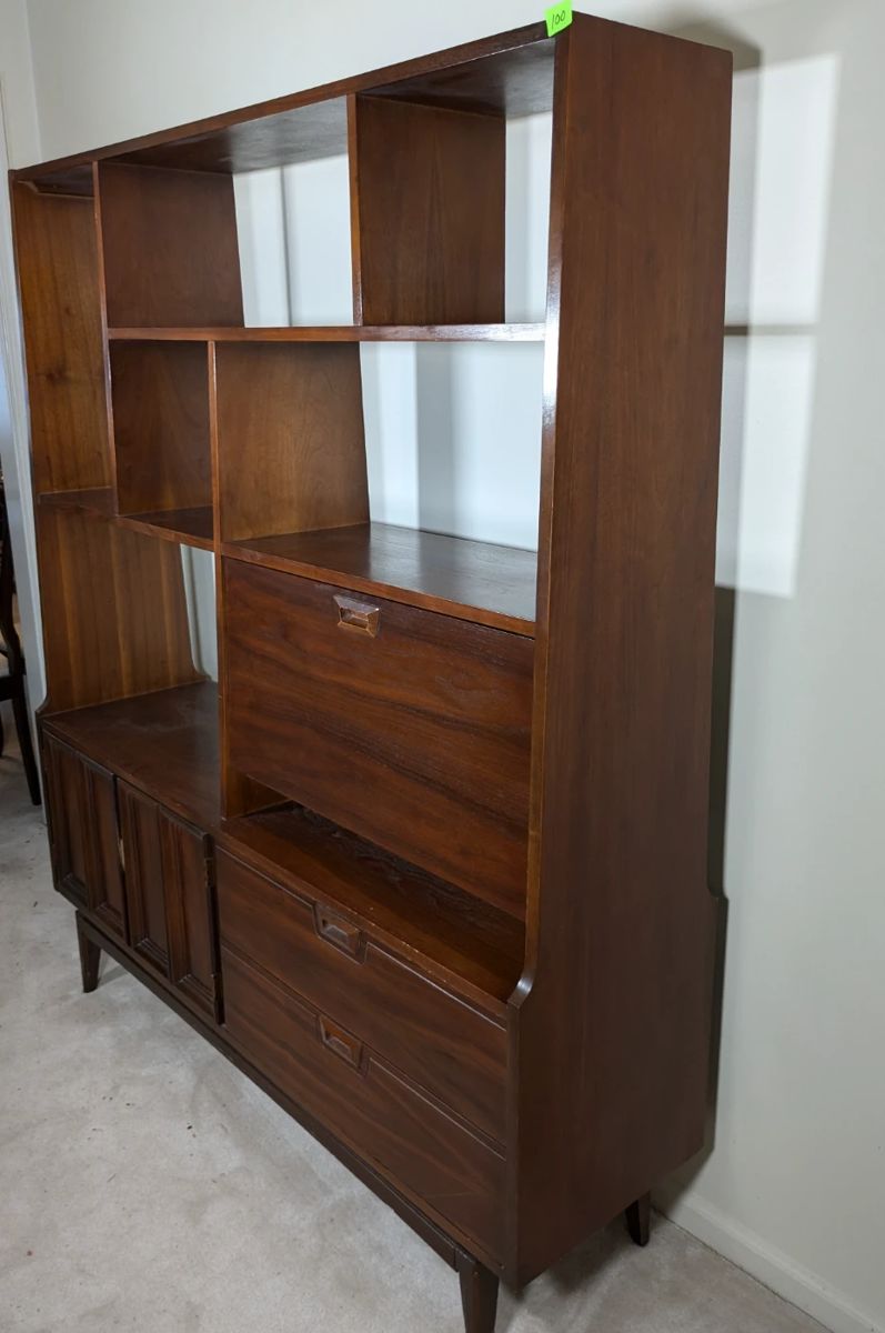 10/24 Online Estate Auction in Hopewell, VA 23860 starts on 9/27/2024