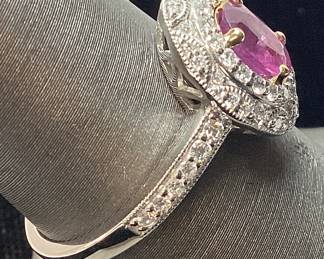 PLATINUM SAPPHIRE & DIAMOND RING, SIZE 7.25, 1.02cts SAPPHIRE, 0.44cts DIAMONDS, 5.7g TOTAL WEIGHT, G.I.A. CERTIFIED RARE UNHEATED KASHMIR SAPPHIRE, GGA APPRAISAL $14,730.00