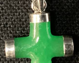 STERLING SILVER & JADE CROSS PENDANT