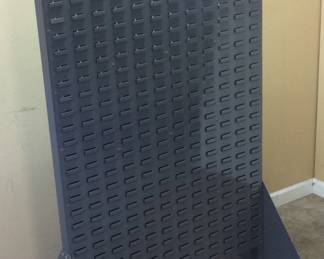 HEAVY DUTY STEEL PEGBOARD