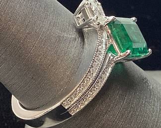 PLATINUM EMERALD & DIAMOND RING, SIZE 7, 2.25cts EMERALD, 0.32cts DIAMONDS, 8.2g TOTAL WEIGHT, AIGL APPRAISAL $16,794.00