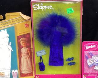 (3) SKIPPER AND BARBIE OUTFITS
