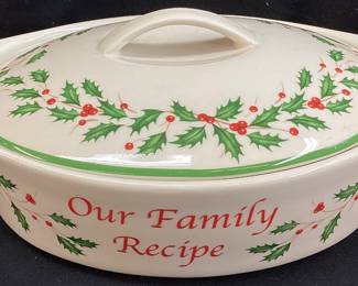 LENOX OUR FAMILY RECIPE CASSEROLE DISH, HOLIDAY PATTERN, 12’’ L