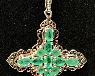STERLING SILVER EMERALD CROSS PENDAN