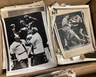 CHOICE FLAT LOT, SPORTS STARS PHOTOGRAPHS COLLECTION

MARVIN HAGLER, MIKE TYSON, PETE ROSE, WHITEY HERZOG

TOMMY HEARNS, ROBERTO DURAN, BRUCE SUTTER, DAVE CONCEPCION

REGGIE MILLER & 100s MORE,
