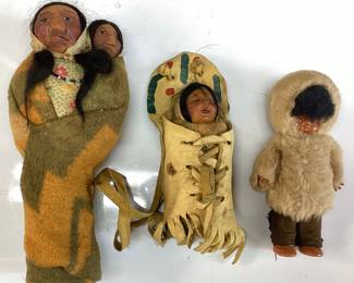EARLY NATIVE AMERICAN INDIAN SKOOKUM DOLLS & RATTLE